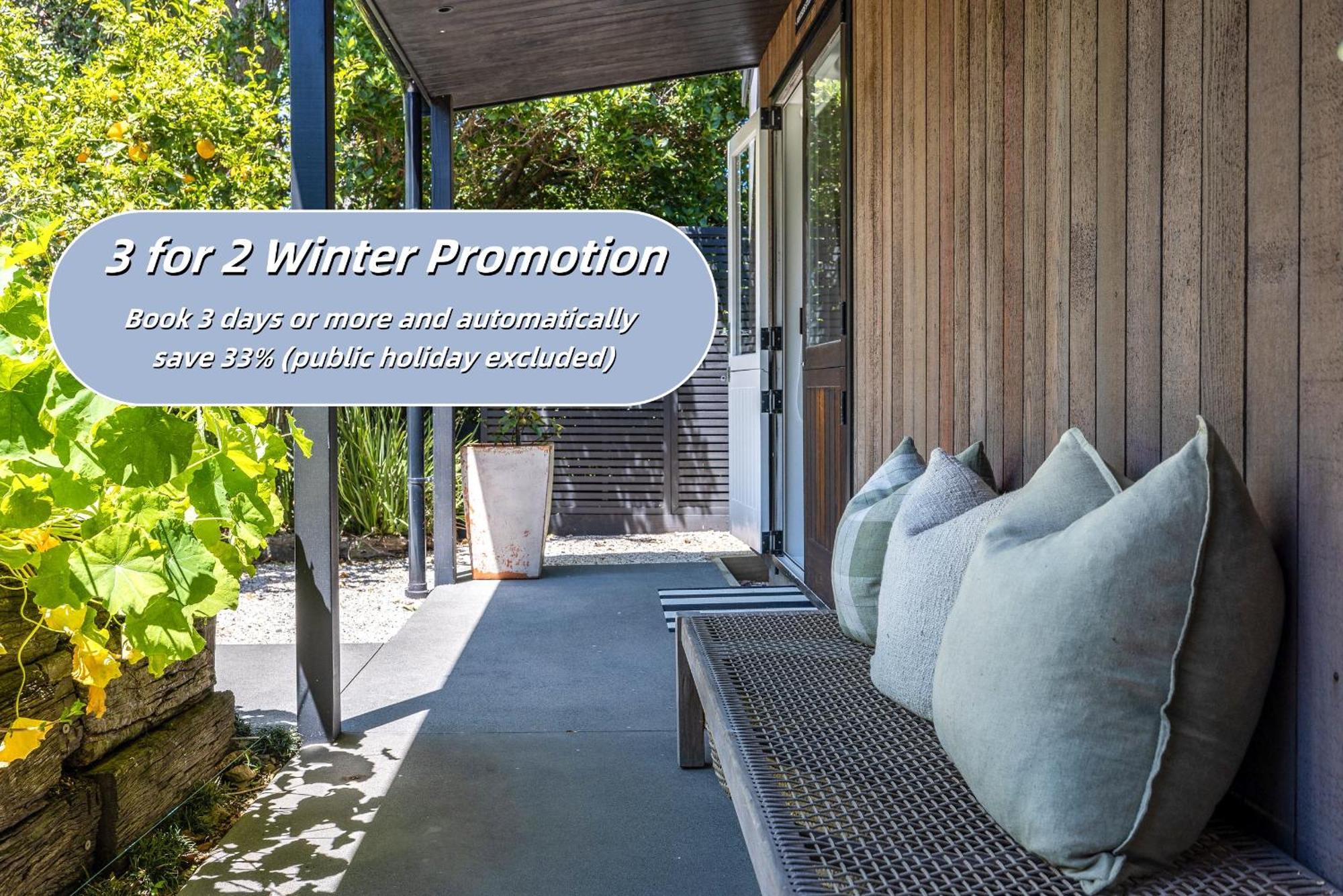 The Moorings Studio Apartments Oneroa Buitenkant foto